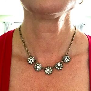 Chloe + Isabel 5-flower sparkle necklace